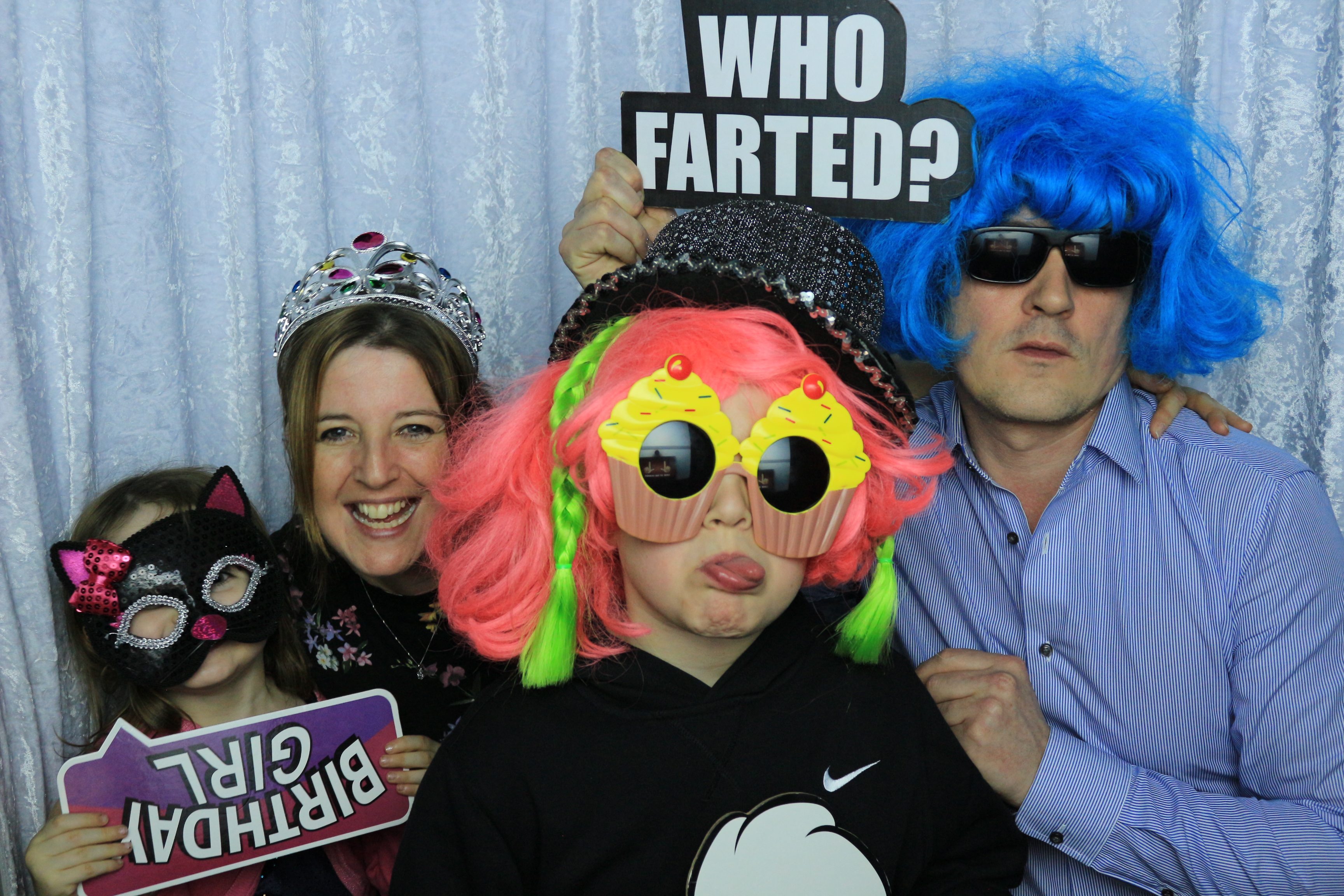 Ali’s 50th Birthday - Images | View more photos from the event at gallery.partydelightsphotobooth.co.uk/u/PartyDelightsPhotoBooth/Ali’s-50th-Birthday-Images